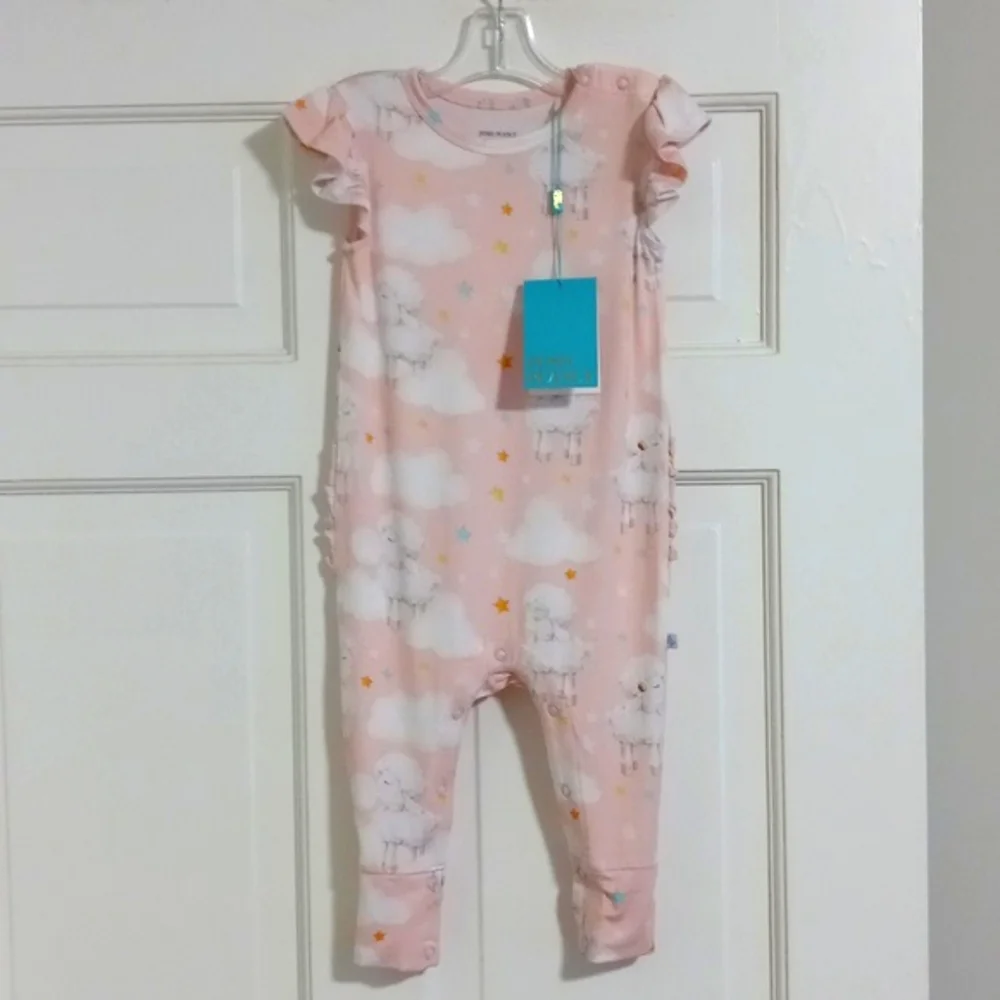 🆕️ 🐑Posh Peanut🐑 - Pink/White Sheep Ruffled Buttoned One-Piece Pajama